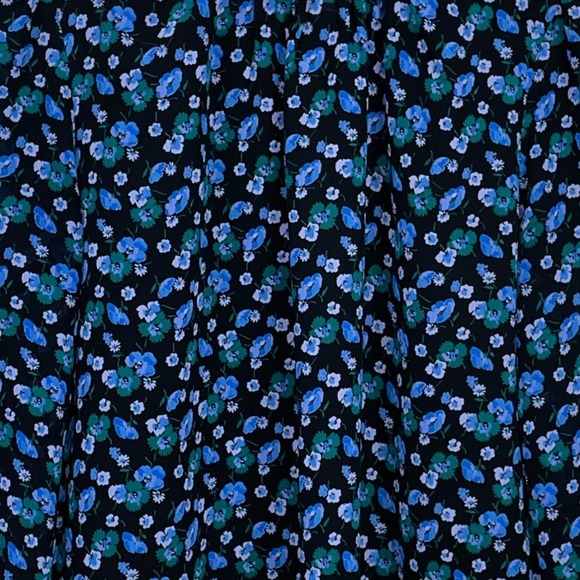 J.Crew Factory floral Long-sleeve mockneck top Size Small (NWOT) - Picture 7 of 10